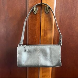 Nine West Silver Zipper Shoulder Purse Like New